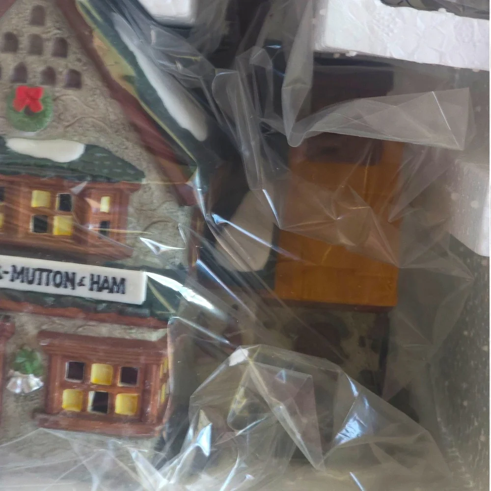 Dept 56 Dickens Village Giggelswick Mutton & Ham #58220 Lighted House